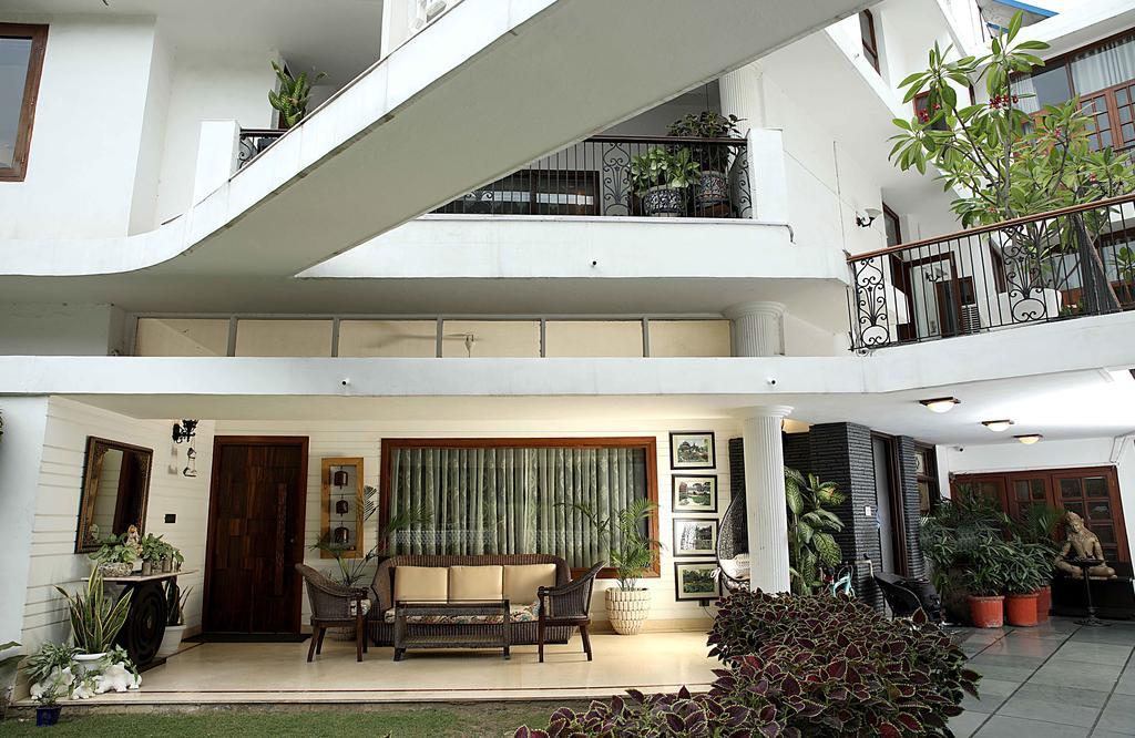 อหุชา เรซิเดนซี กอล์ฟ ลิงค์ Hotel นิวเดลี ภายนอก รูปภาพ